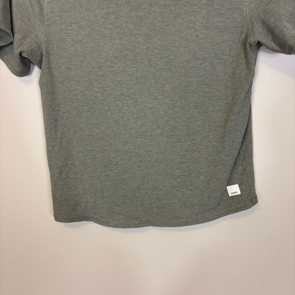 Vuori Green Ribbed Short Sleeve Semi Cropped Top Small - Picture 3 of 3